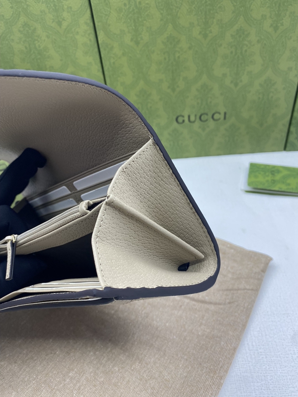 グッチ財布 レプリカ素材ディテール